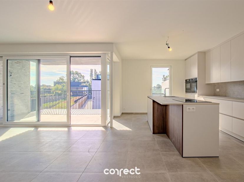 Appartement à vendre
                    à 8210 Zedelgem