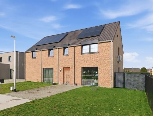                                         Woning te koop in Munsterbilzen, € 389.000
