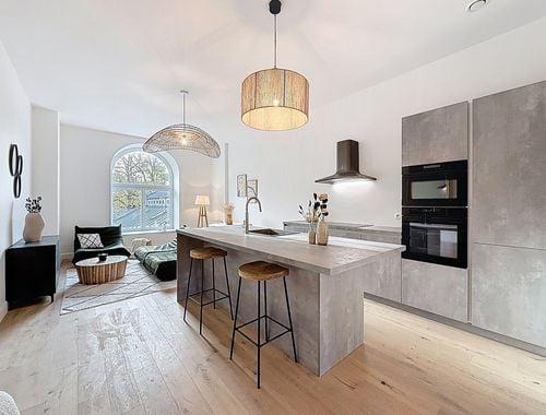                                         Appartement à louer à Anderlecht, € 1.800
