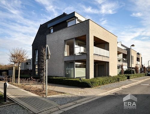                                         Gelijkvloers app. te koop in Tielt, € 315.000
