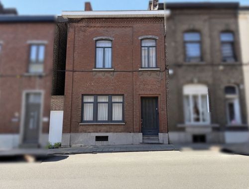                                         Woning te koop in Montignies-sur-Sambre, € 148.000
