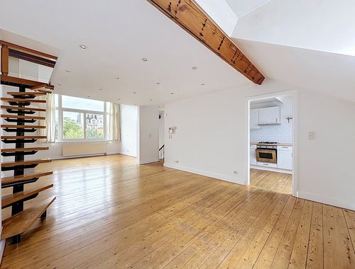                                         Appartement à louer à Ixelles, € 2.350
