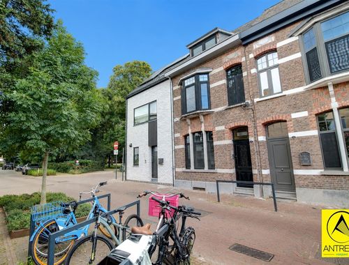                                         Maison à vendre à Kontich, € 499.000
