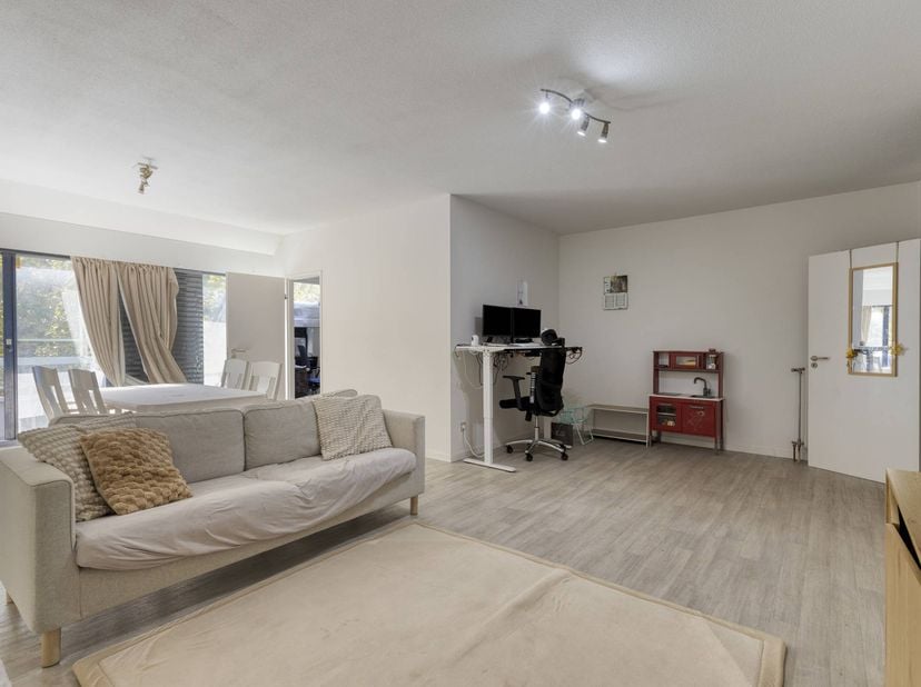 Appartement te koop in Avenue des Pagodes 11 bus 4B,
                    1020 Laken