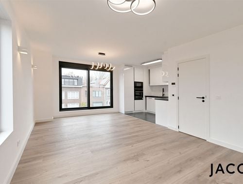                                         Appartement à vendre à Berchem, € 359.000
