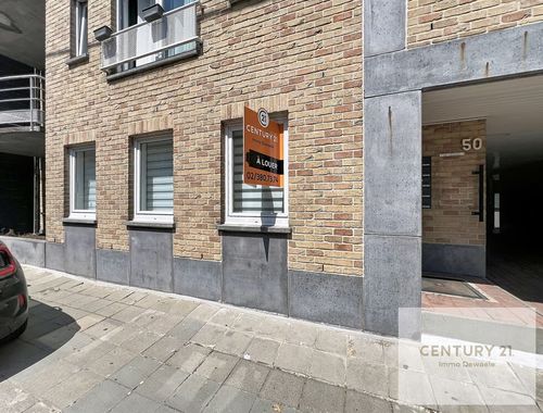                                         Studio te huur in Tubize, € 700

