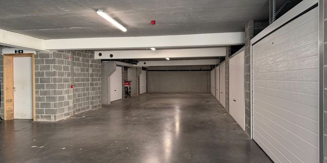 Garage à vendre à Kortrijksesteenweg 138, 8530 Harelbeke