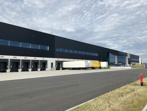                                         Magazijn zonder bureel te huur in Ertvelde, € 56.023
