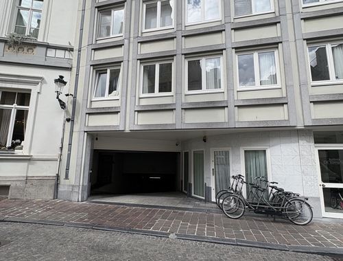                                         Garagebox te koop in Brugge, € 75.000
