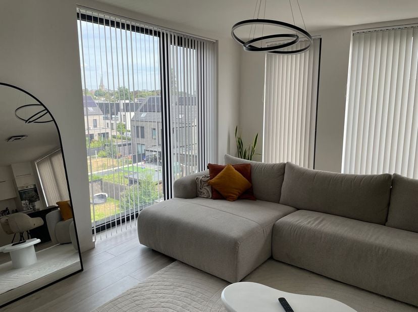 Zeer energiezuinig appartement met 2 slaapkamers, terras en autostaanplaats op toplocatie in Heist-op-den-Berg<br />
<br />
Ligging:<br />
Rustig g