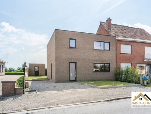                                         Maison à vendre à Desteldonk, € 358.000
