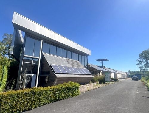                                         Bâtiment d’entreprise à louer à Gavere, € 8.333,33

