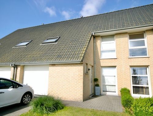                                         Maison à louer à Eeklo, € 1.090

