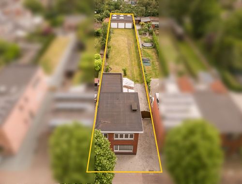                                         Gemengd gebruik te koop in Brasschaat, € 479.000
