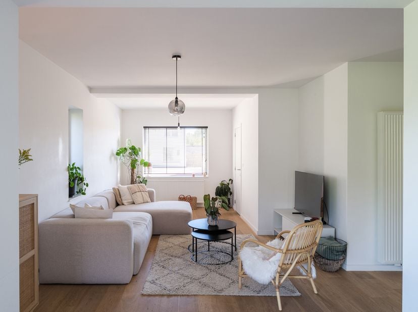 Huis te koop in Aaltersesteenweg 65,
                    9800 Deinze