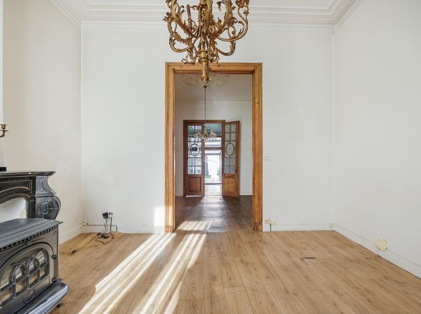 Huis te koop in Geraniumstraat 13,
                    2060 Antwerpen