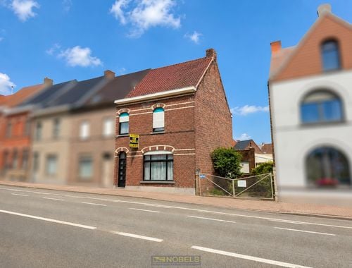                                         Woning te koop in Ronse, € 299.000
