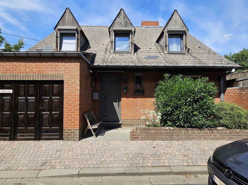 Huis te koop
                    in 7012 Flenu