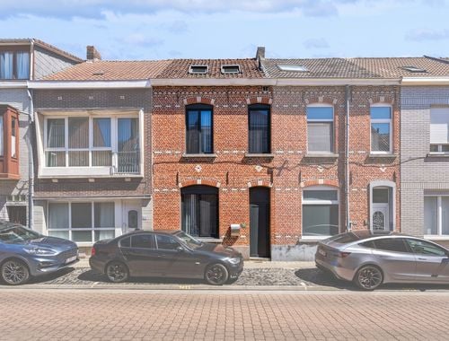                                        Maison unifamiliale à vendre à Eeklo, € 340.000
