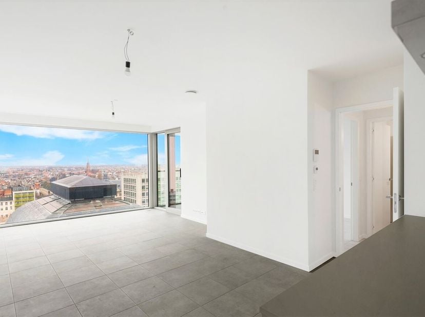 Magnifique appartement d'une chambre à louer à l'Antwerp Tower !<br />
Situation : L'appartement est situé dans la toute nouvelle Antwerp Tower, à côt