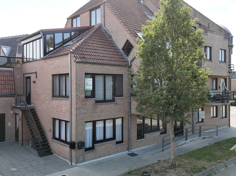 Appartement à vendre
                    à 8680 Koekelare