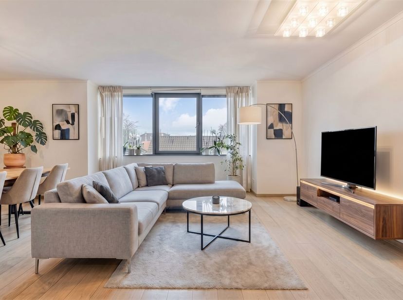 TOP LOCATION !<br />
Appartement spacieux et moderne au cœur d'Audenarde<br />
Ce spacieux appartement de 111 m² allie confort et excellente situati