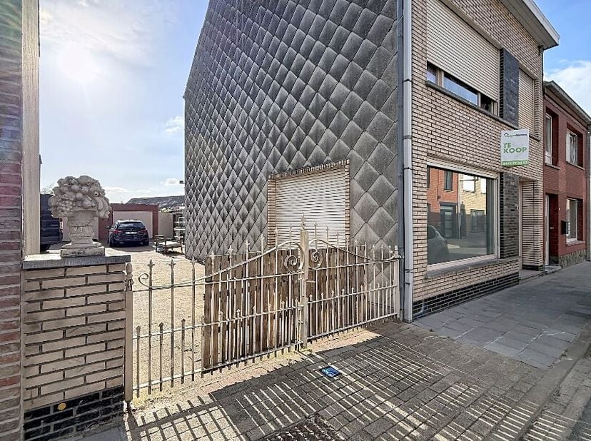 Maison à vendre
                    à 8480 Eernegem