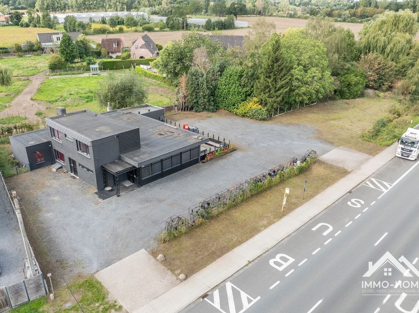 Bedrijfsvastgoed te koop in Heirweg 202,
                    9270 Laarne