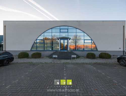                                         Bâtiment d’entreprise à louer à Lanklaar, € 27.000
