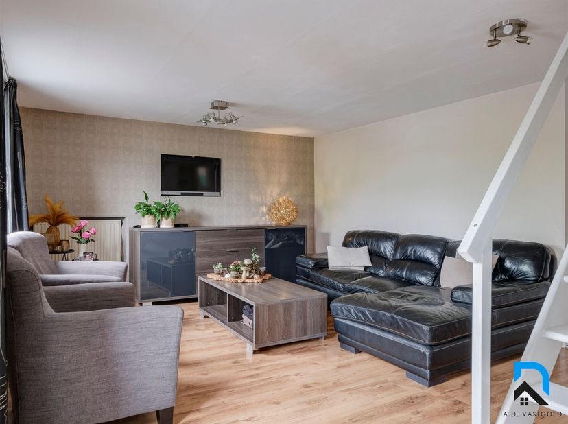 Appartement te koop in Haenenstraat 16B.,
                    3740 Eigenbilzen