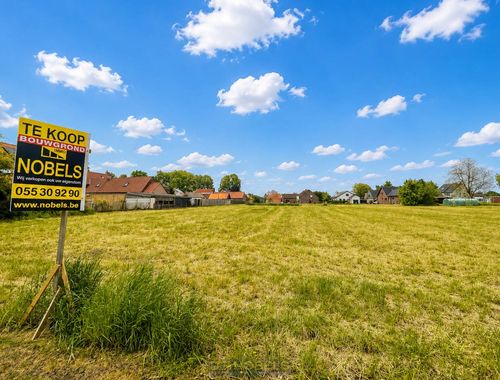                                         Bouwgrond te koop in Zottegem, € 249.000
