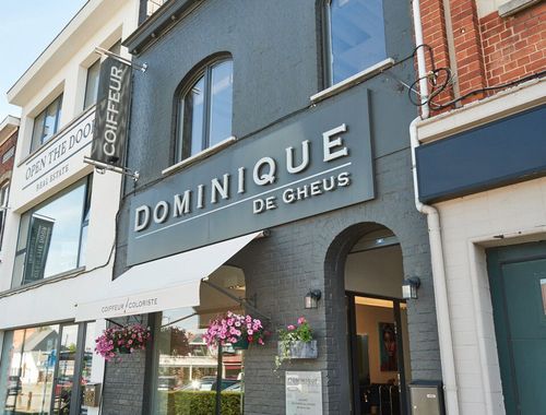                                         Commercieel Gebouw te koop in Waterloo, € 645.000
