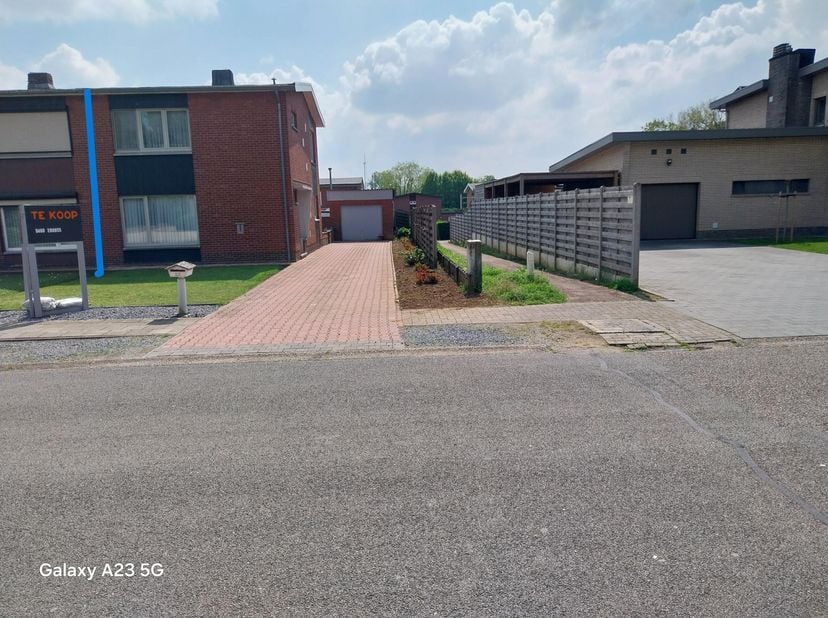 Maison à vendre
                    à 3580 Beringen