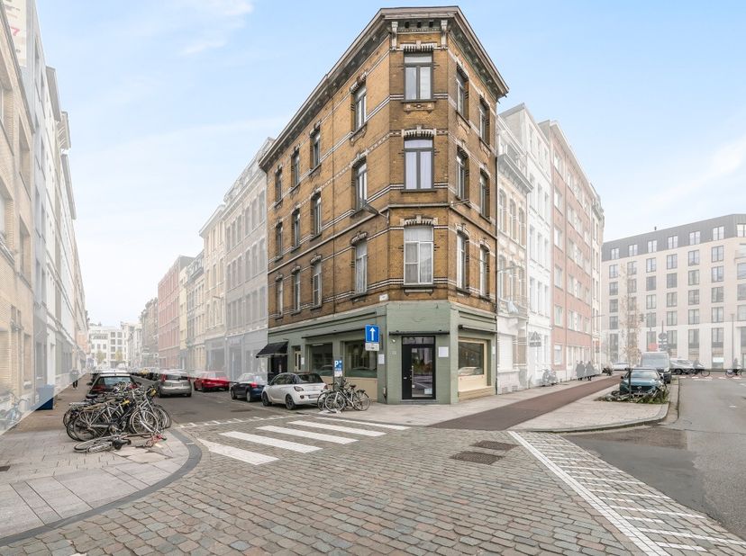Bien professionnel à vendre
                    à 2018 Antwerpen