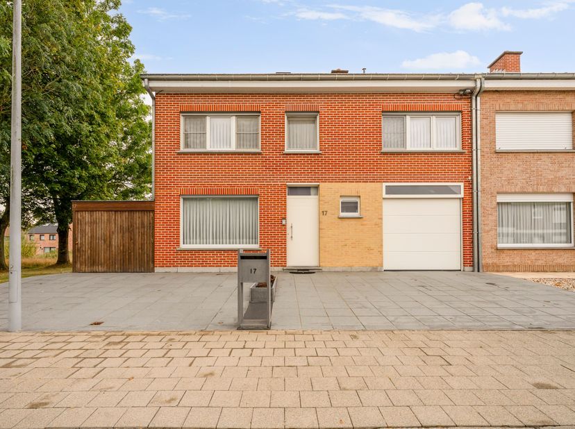 Huis te koop in Leliestraat 17,
                    8560 Wevelgem