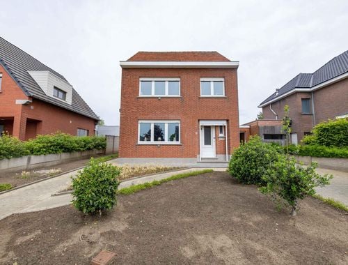                                        Maison à vendre à Betekom, € 290.000

