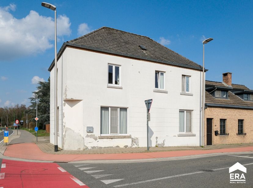 [[ CE BIEN PARTICIPE À LA JOURNÉE MAISONS OUVERTES ERA LE 13/6 DE 11:00 À 12:00 ]]<br />
Ce bien participe à la Journée Maisons Ouvertes ERA. Visitabl