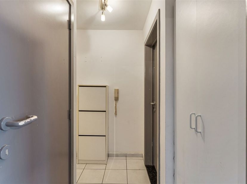Rustig &amp; centraal gelegen appartement met 1 slaapkamer aan het Heilig Hartplein <br />
Ligging: Het appartement is gelegen aan HeiligHartplein23 bus6