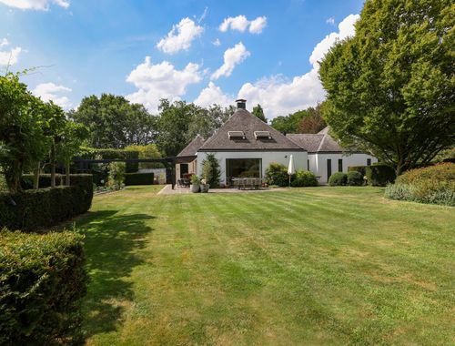                                         Maison à vendre à Oostham, € 499.000
