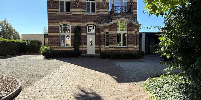 Bedrijfsvastgoed te huur in Koning Albertlaan 13a, 3680 Maaseik