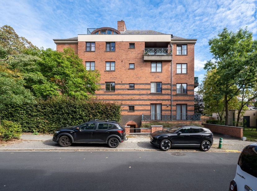 Appartement te koop in Rue Kelle 27,
                    1150 Sint-Pieters-Woluwe