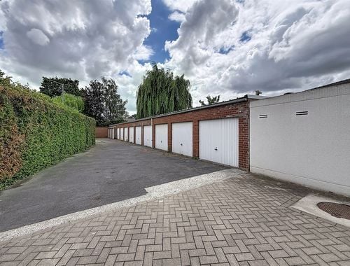                                         Garagebox te huur in Roeselare, € 75
