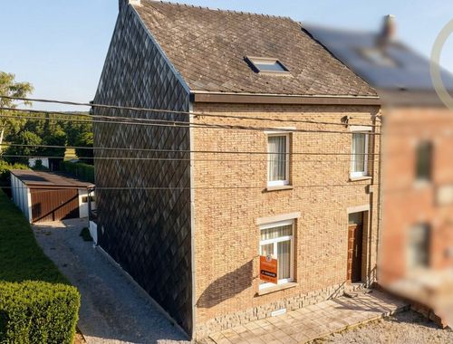                                         Woning te koop in Ham-sur-Sambre, € 175.000
