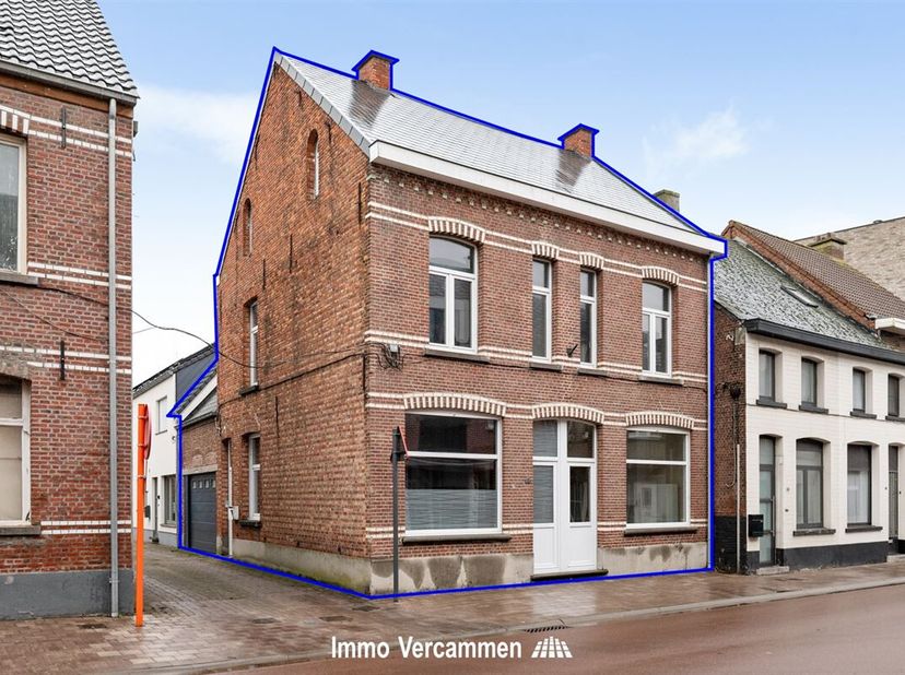 Charmante woning te Putte met klassieke uitstraling en hedendaags wooncomfort.<br />
Ontdek deze karaktervolle woning in het hart van Putte, waar auth