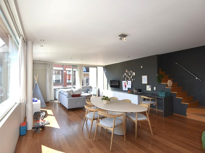 Appartement à louer
                    à 8800 Rumbeke