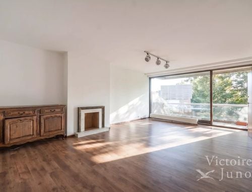                                         Appartement à vendre à Uccle, € 460.000
