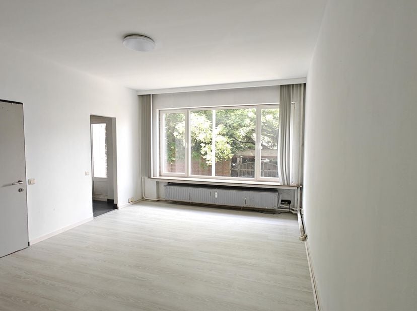 Appartement à louer
                    à 2018 Antwerpen
