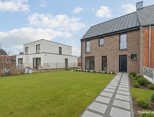                                         Bouwgrond te koop in Vorst, € 130.000
