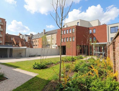                                         Kot-Kamer te huur in Kortrijk, € 415
