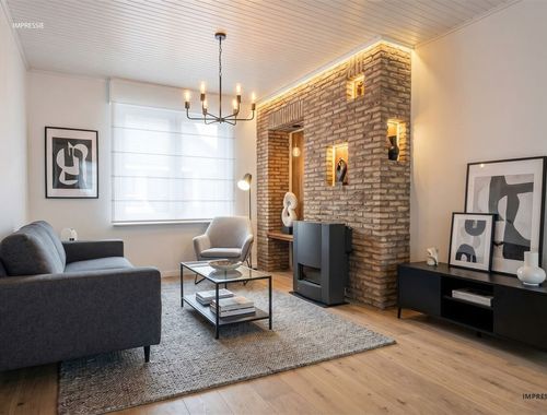                                         Maison à vendre à Borgerhout, € 220.000
